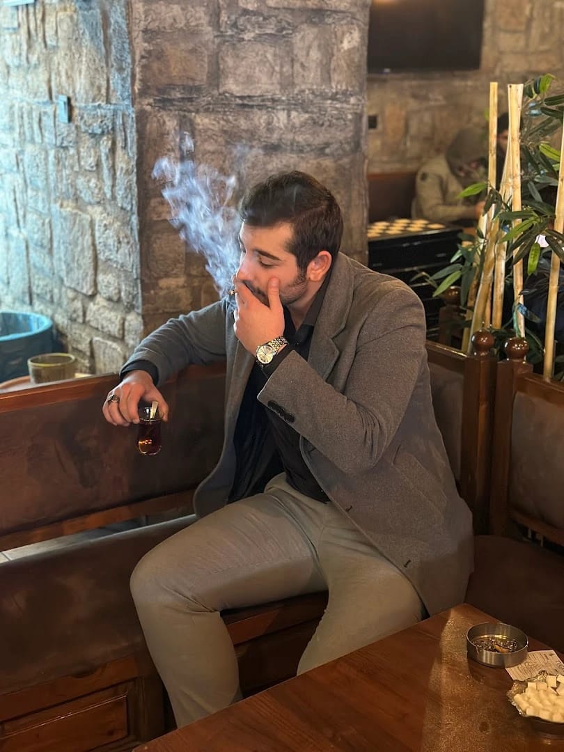 Çay eşliğinde keyif anı