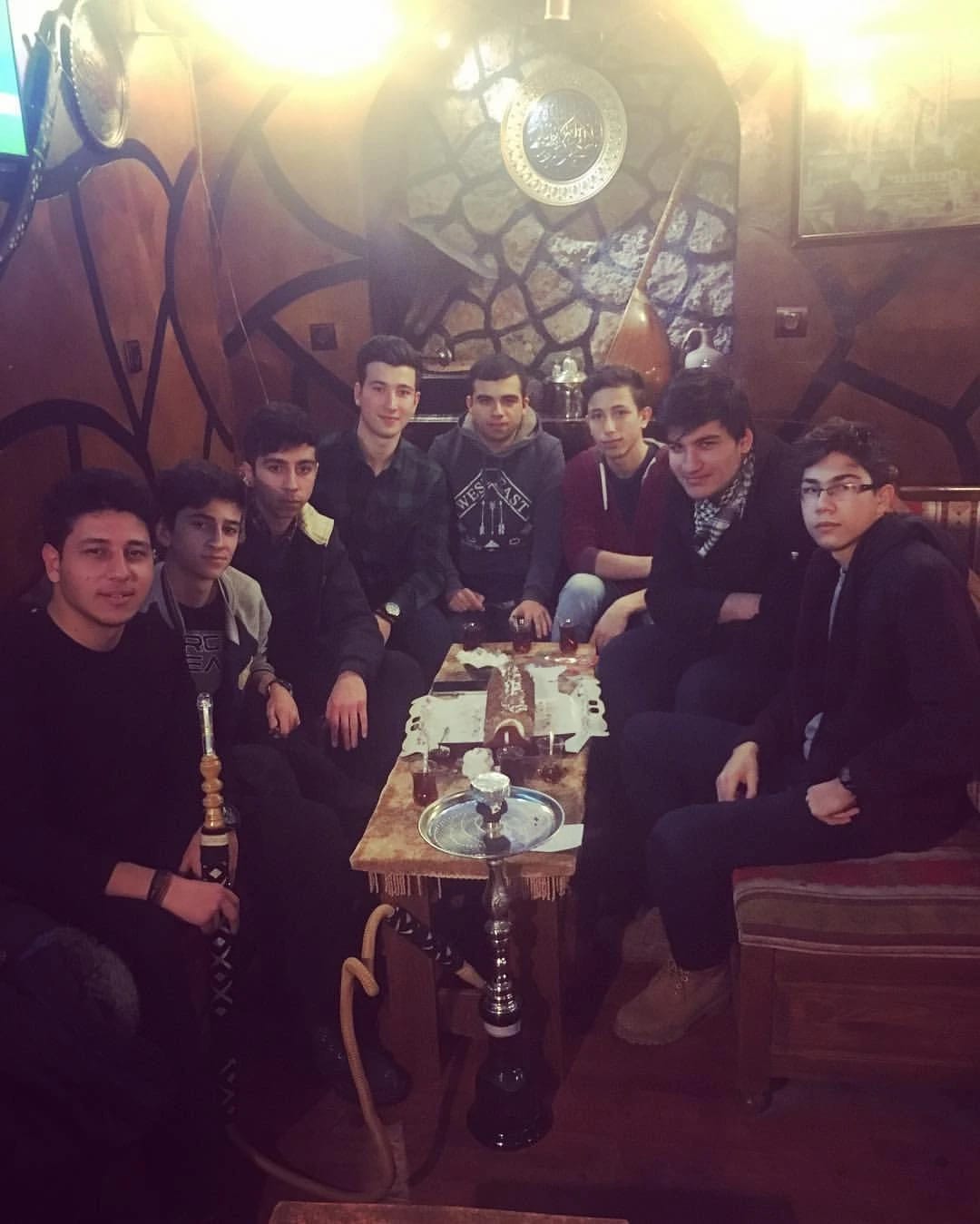 Nargile keyfi — duman ve huzur